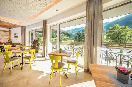 Apartmenthotel Sonnenhof Отели в г. Гемайнде Мария Альм ам Штайнернен Мер