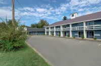Yankee Clipper Inn, SureStay Collection by Best Western Hôtels à : Fryeburg