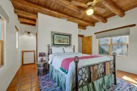 El Ranchito on 578 Acres Hotels in Hays County
