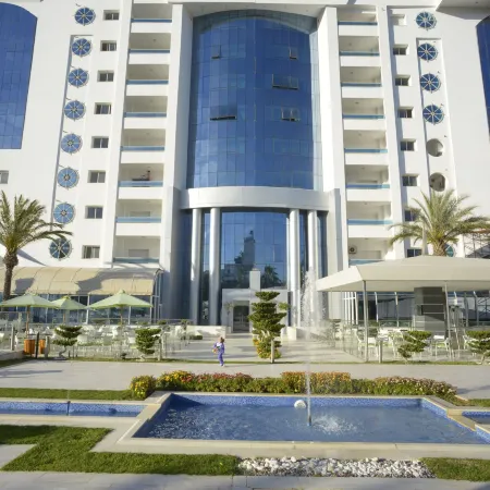 The Penthouse Suites Hotel