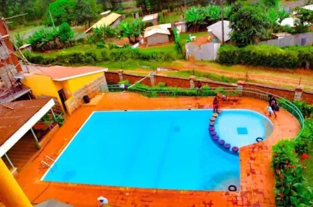 Westside Hotel Kitale Отели в г. Эндбесс