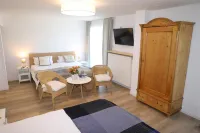 โรงแรมเรสเตอรองต์ ไวน์เลาเบอ