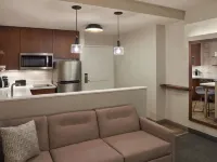 Residence Inn Toronto Mississauga Southwest Отели рядом с достопримечательностью «Шеридан»