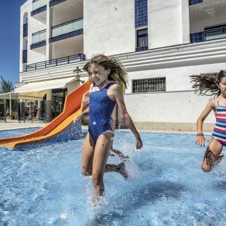 Pins Platja Apartments