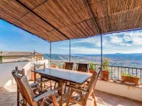 Villa in Cortona with Pool