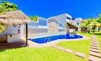 Room-Superior Basic Room with Swimming P