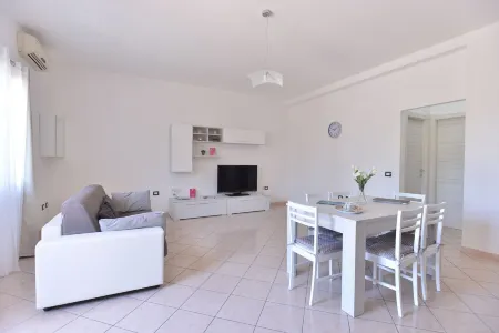 IzzHome Lagoon Отели рядом с достопримечательностью «Kampaoh Flumendosa»