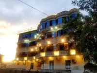 The Mandarin Inn Hotels near Broken bridge view point