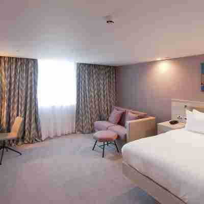 Hampton by Hilton Leeds City Centre Rooms