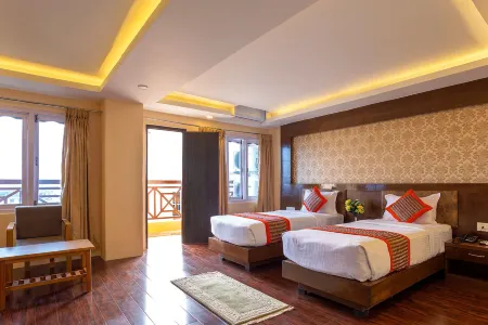 Hotel Yellow Pagoda Pokhara