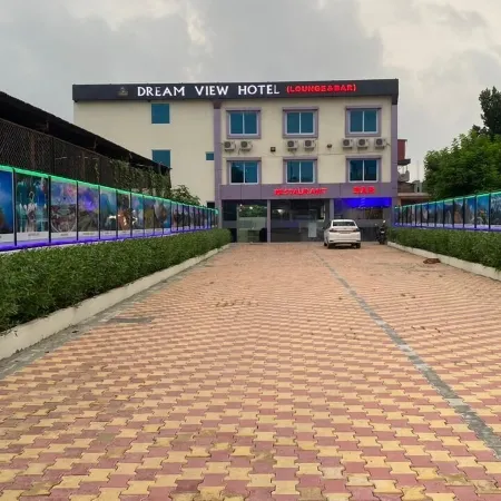 Dream View Hotel