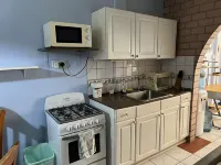 Cool Running Apartments فنادق في Lance aux Epines