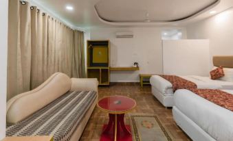 Hotel Ratnasambhava