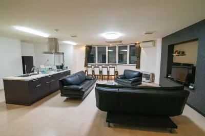 Roadside House Готелі в районі Район Тойохіра