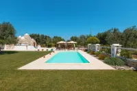 Fantastic Trulli Olea with Pool Garden - Private Pools