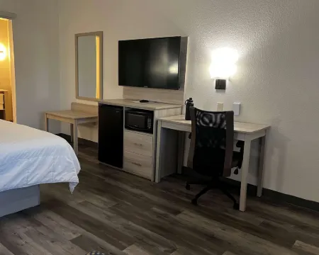 Super 8 by Wyndham Rosenberg TX ローゼンバーグのホテル