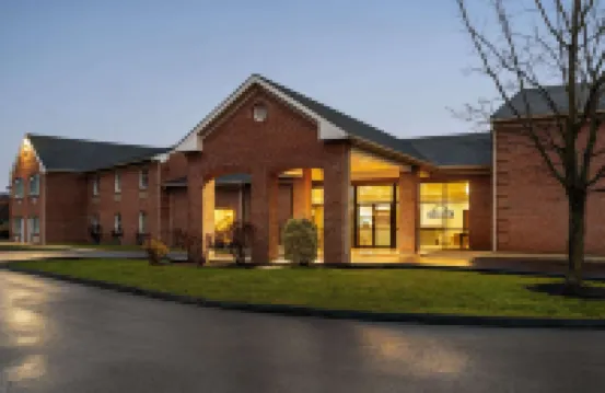 Days Inn & Suites by Wyndham Lancaster Amish Country