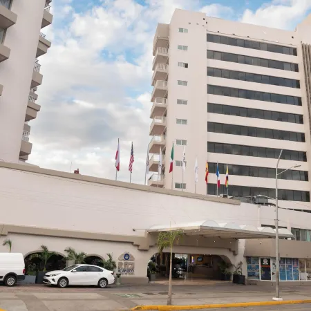 Ritz Acapulco All Inclusive