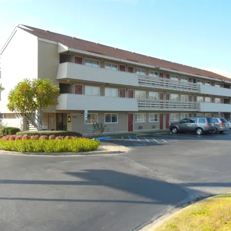 Fair View Inn & Suites