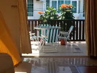 Krishangel Beach Apartment - Mountain view