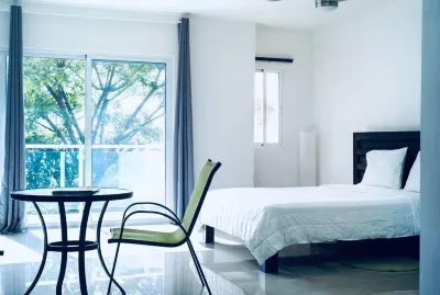 Vue Apartment Hotel Отели в г. 