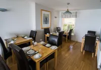 Atlantic Heights Guest House - อ่างจากุชชี่