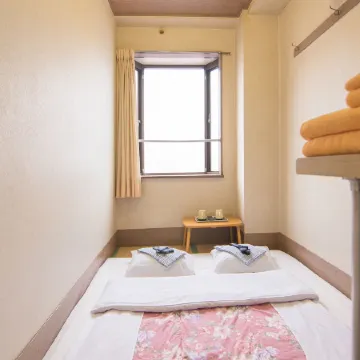Asakusa Hotel Fukudaya Отели рядом с достопримечательностью «Общественная баня Hinode Yu»