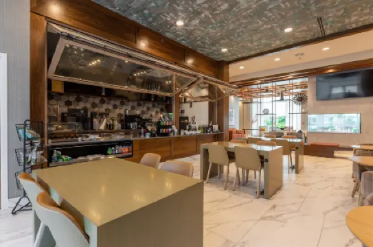 Delta Hotels by Marriott Raleigh-Durham at Research Triangle Park