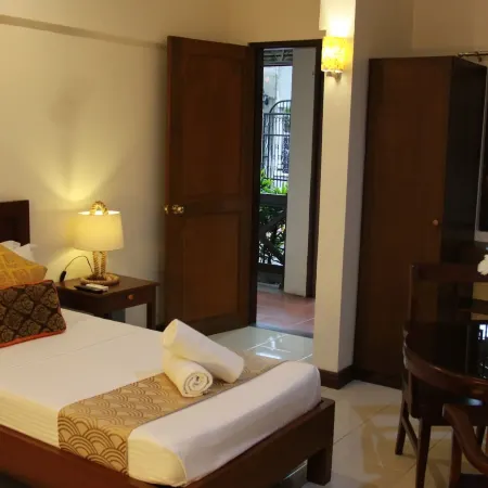 Ronamar Apartelle