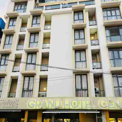 Grand Hôtel central Hotel Exterior