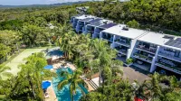 The Oasis Apartments and Treetop Houses فنادق في Suffolk Park