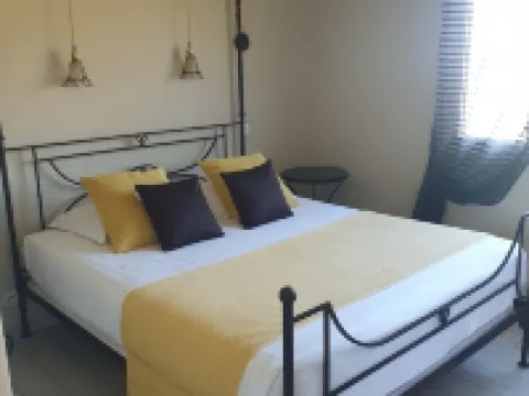 Le Mas des Quintrands Manosque - Motel de Charme Hotels in Manosque