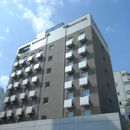 7 Days Hotel Plus
