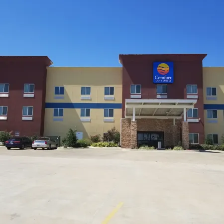 Comfort Inn & Suites Tulsa I-44 West - Rt 66
