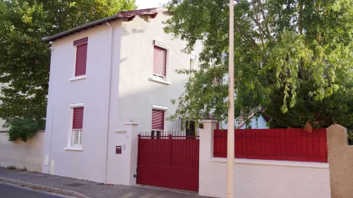 Villa Seignemartin - Bed and breakfasts