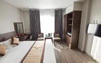 Victor Hotel - parking