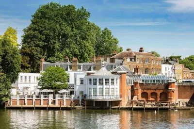 Small Luxury Hotels of the World - the Mitre Hampton Court Hotels in Hampton Hill