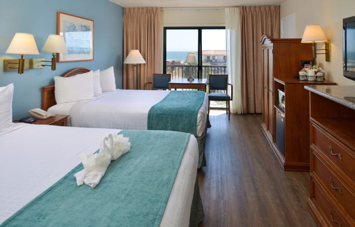 Edgewater Inn and Suites