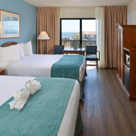 Edgewater Inn and Suites