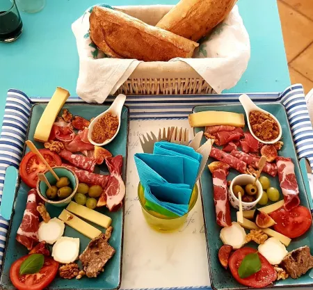 Villa des Delices Отели рядом с достопримечательностью «Camping Les Mûres»