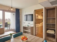 Holiday Suites Zeebrugge Hotels in Lissewege