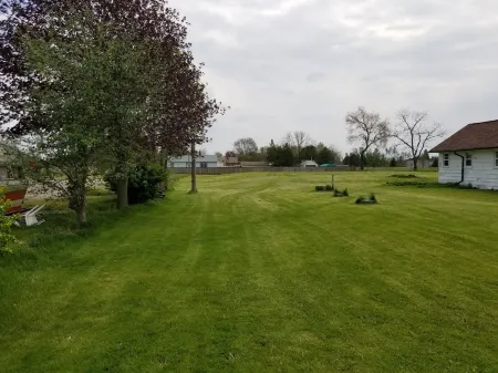 Eastwood Motel Отели в г. Вудсток