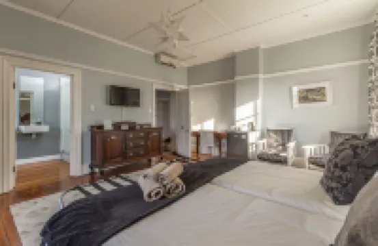 Bartholomew's Loft Hotels in Grahamstown