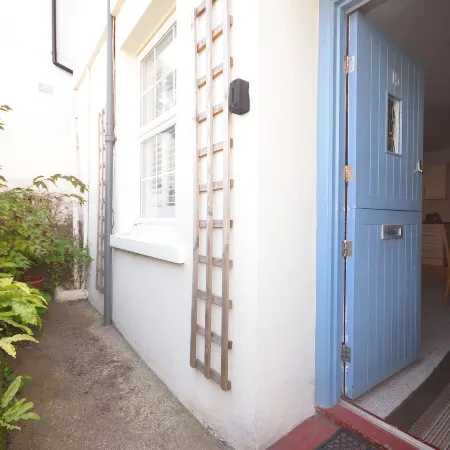 Trinity Mews