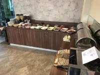 Hotel L&B- Free Parking - breakfast