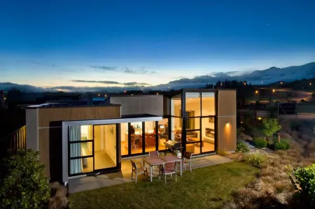 The Fairways Luxury Accommodation Kaikoura Отели рядом с достопримечательностью «Point Kean Viewpoint»