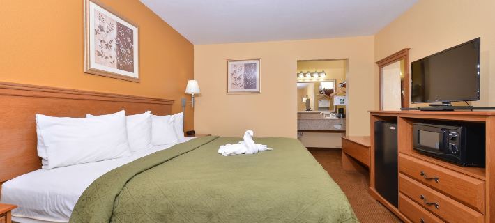 Quality Inn & Suites Hotels in Bartow County