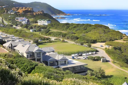 Brenton Haven Beachfront Resort Отели в г. Brenton-on-Sea