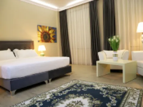 Hotel Colombo Hotels in Berat