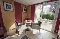 Cerise Chatou Hotels in Carrières-sur-Seine